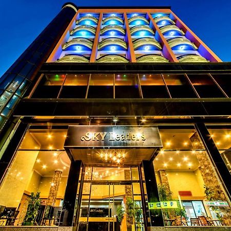 Sky Leaders Hotel Чеджудо Экстерьер фото