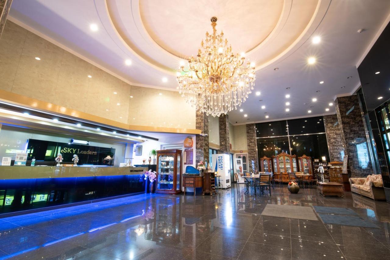 Sky Leaders Hotel Чеджудо Экстерьер фото