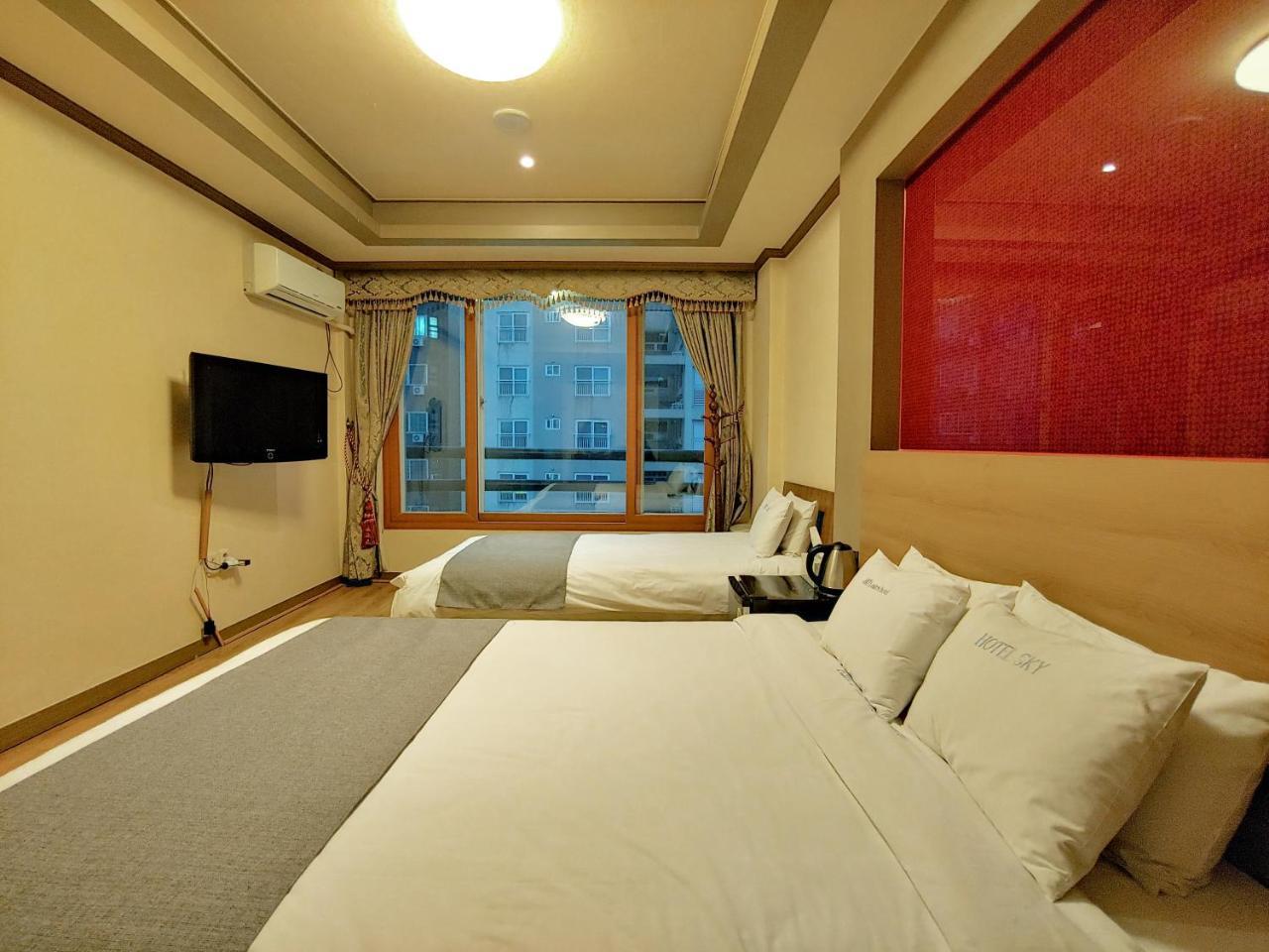 Sky Leaders Hotel Чеджудо Экстерьер фото
